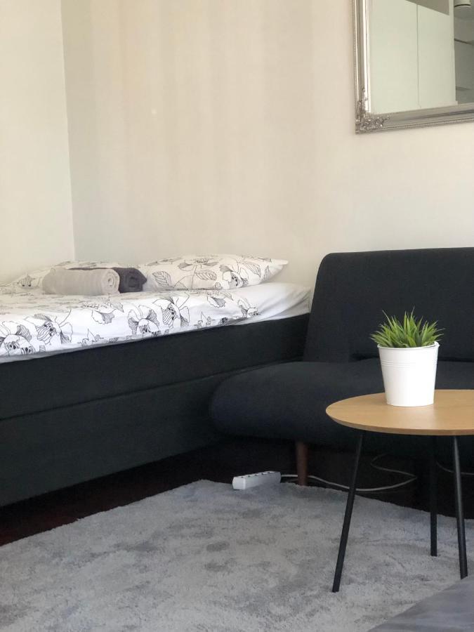 Sweethome Studio 48 City Center Аlbertinkatu เฮลซิงกิ ภายนอก รูปภาพ