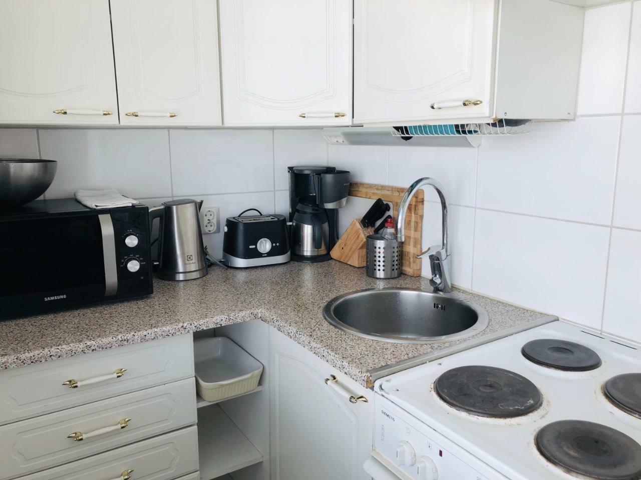 Sweethome Studio 48 City Center Аlbertinkatu เฮลซิงกิ ภายนอก รูปภาพ